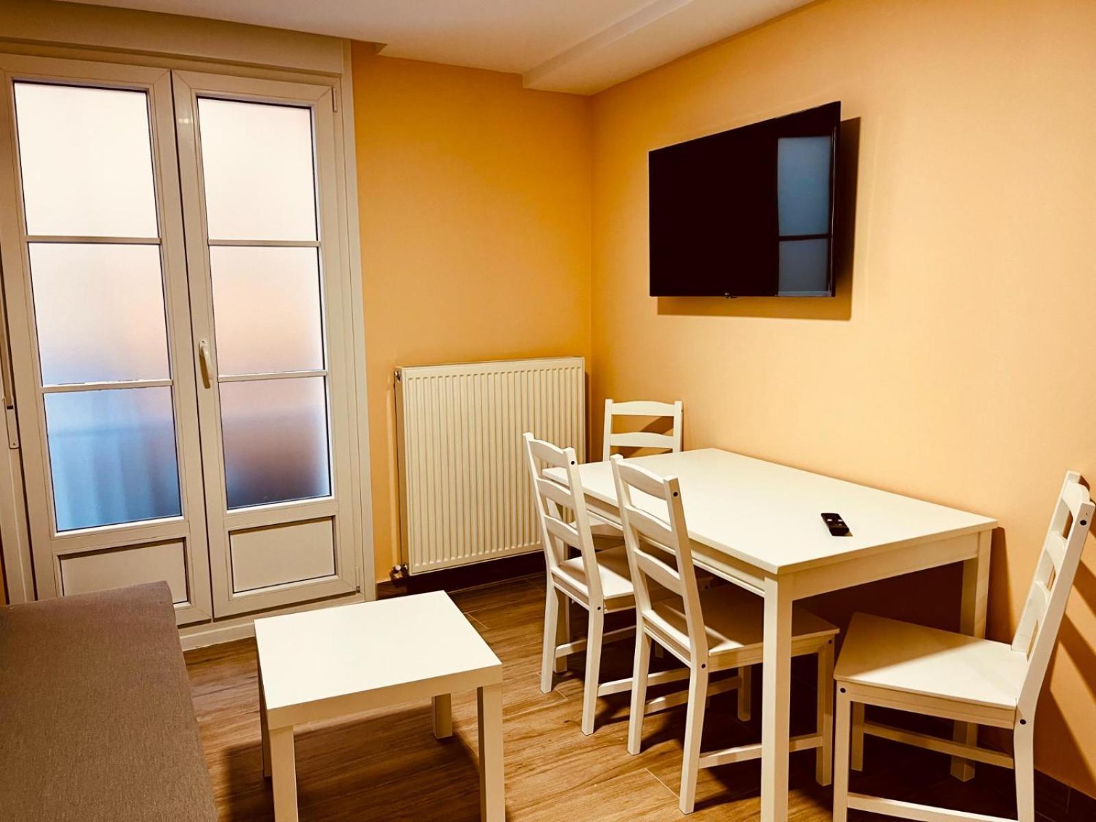 Apartamentos San Nicolas Logrono Ngoại thất bức ảnh